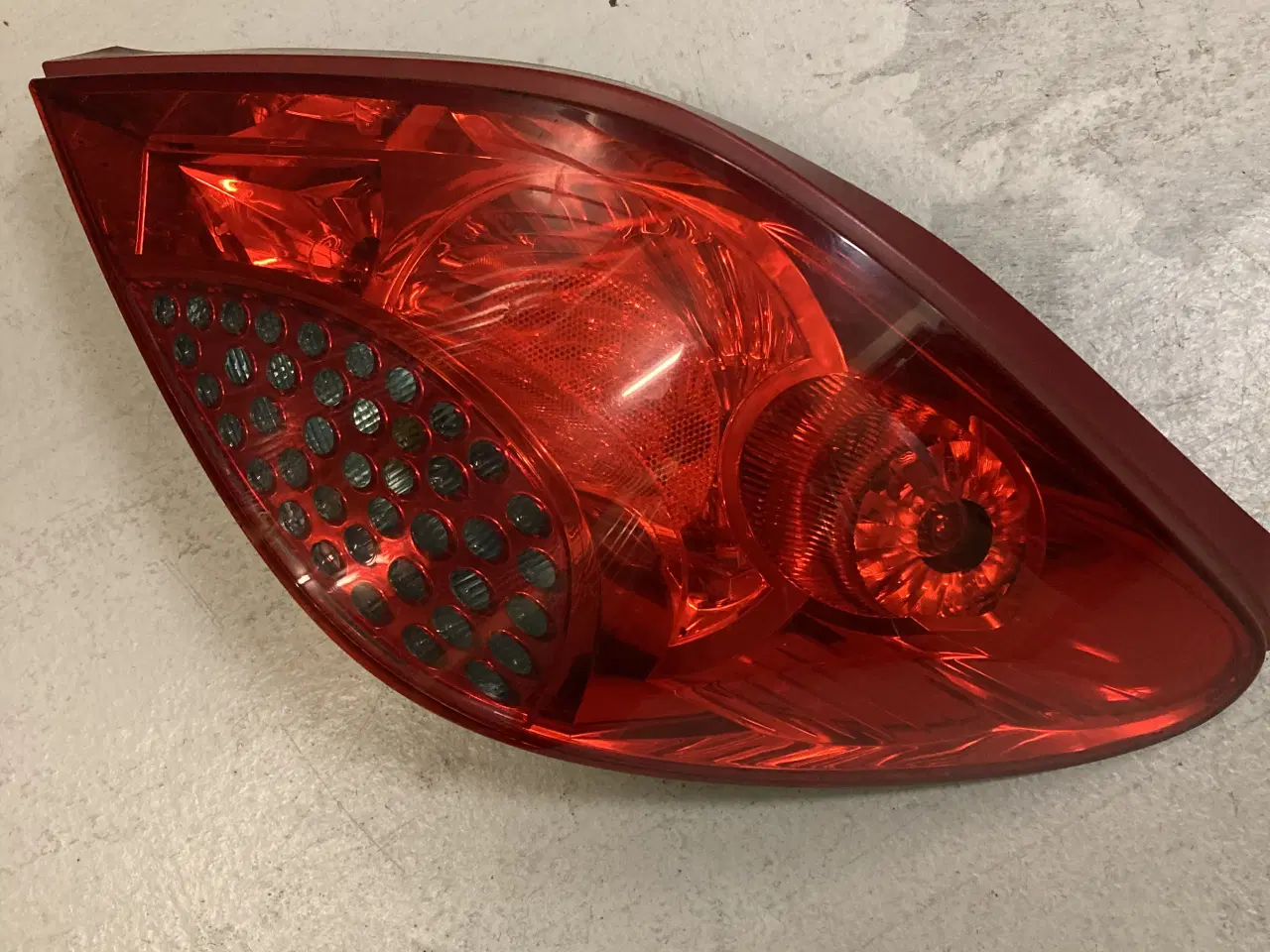 Billede 2 - Baglygter peugeot 207