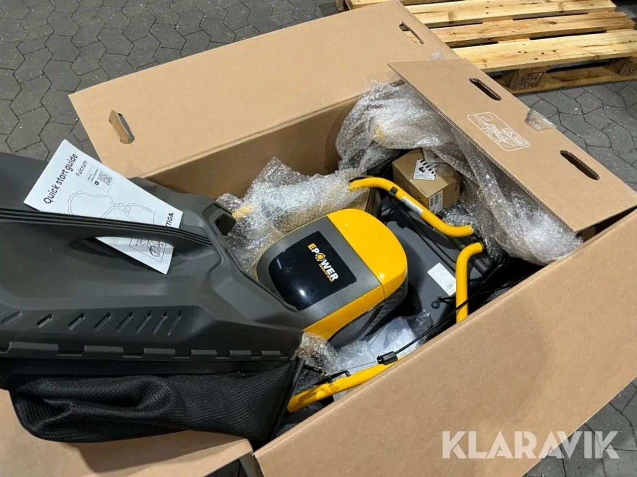 Billede 1 - Græsslåmaskine STIGA COLLECTOR 548E S KIT