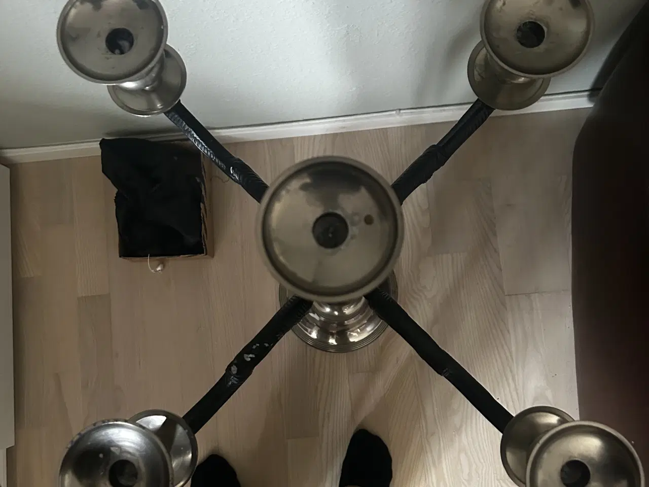 Billede 3 - Stor lysestage i okay stand