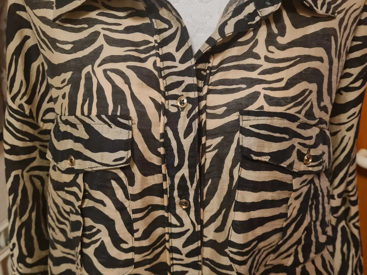 Billede 6 - Zizzi skjorte i str M 46-48