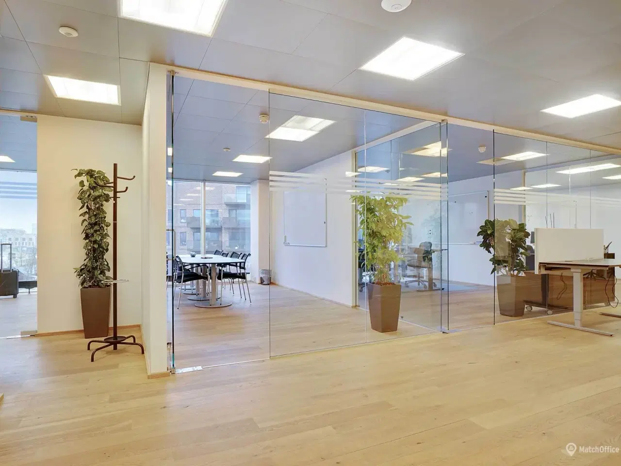 Billede 3 - Indbydende kontorlejemål i det prisvindende 8TALLET - tæt på metro og motorvejsnettet.
