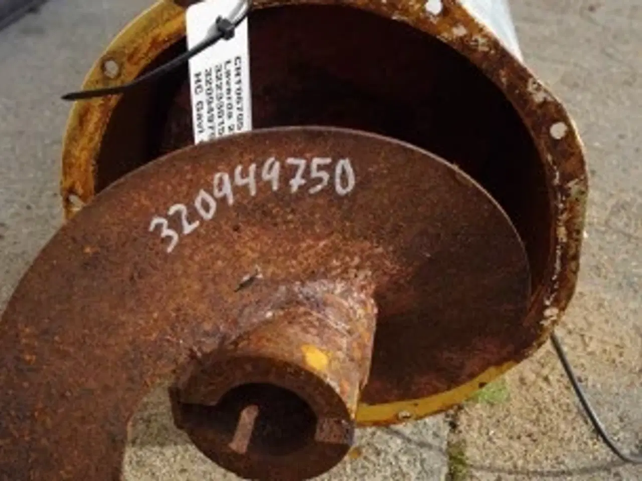 Billede 12 - Laverda 627 Tømmerør 322330150