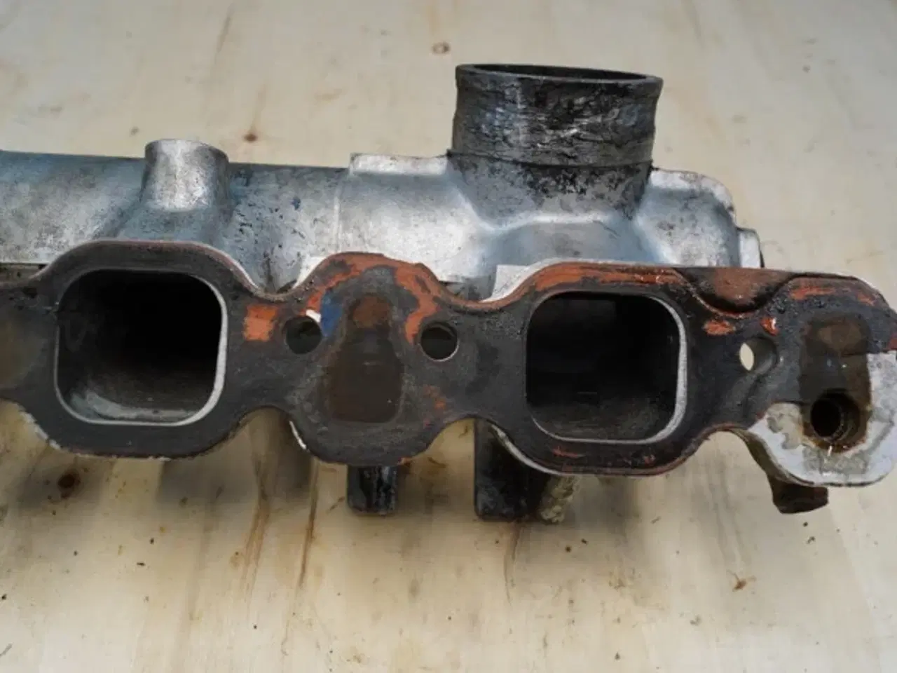 Billede 5 - Ford 7710 Manifold E7NN9425BB