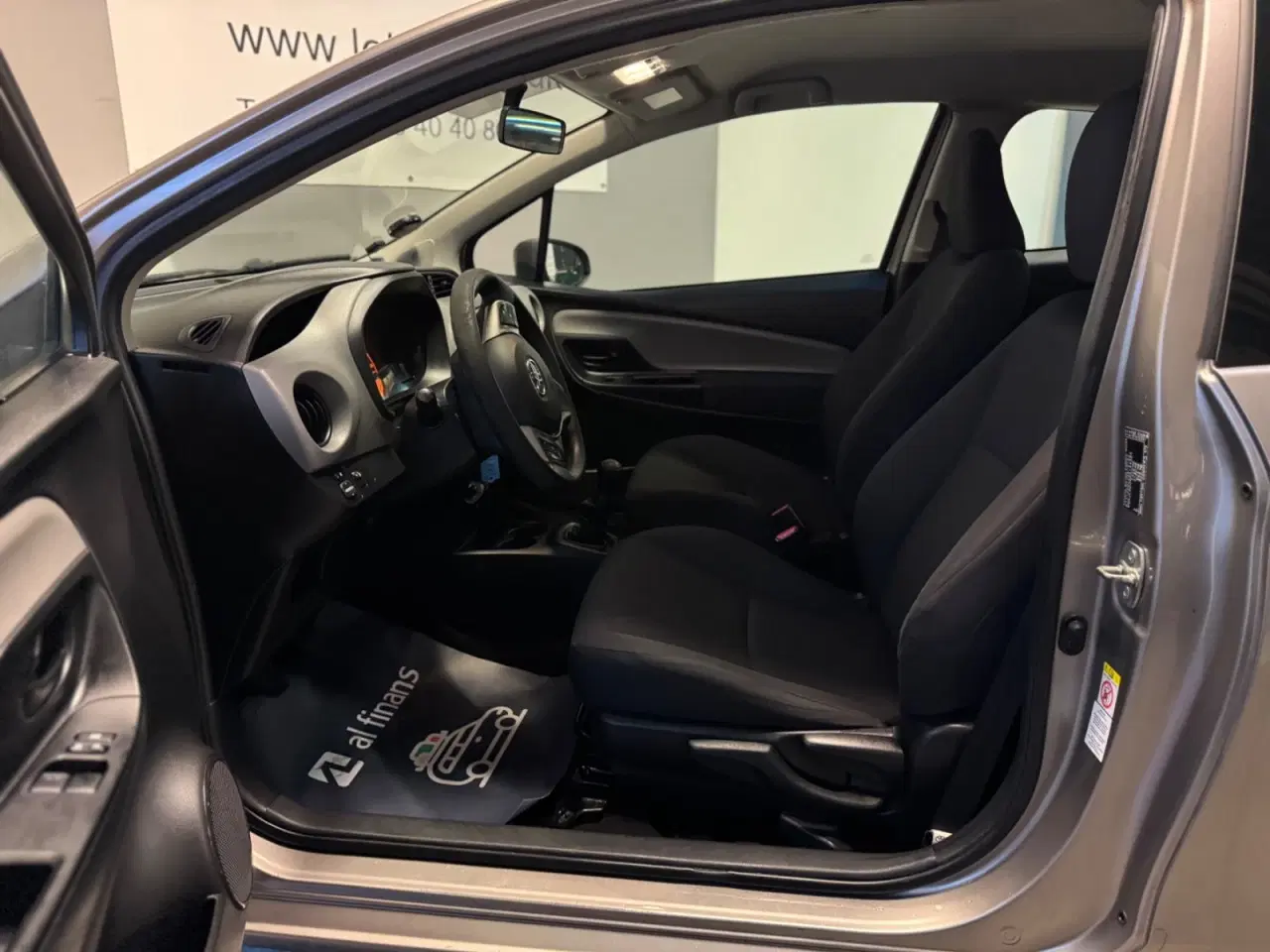 Billede 10 - Toyota Yaris 1,0 VVT-i T1