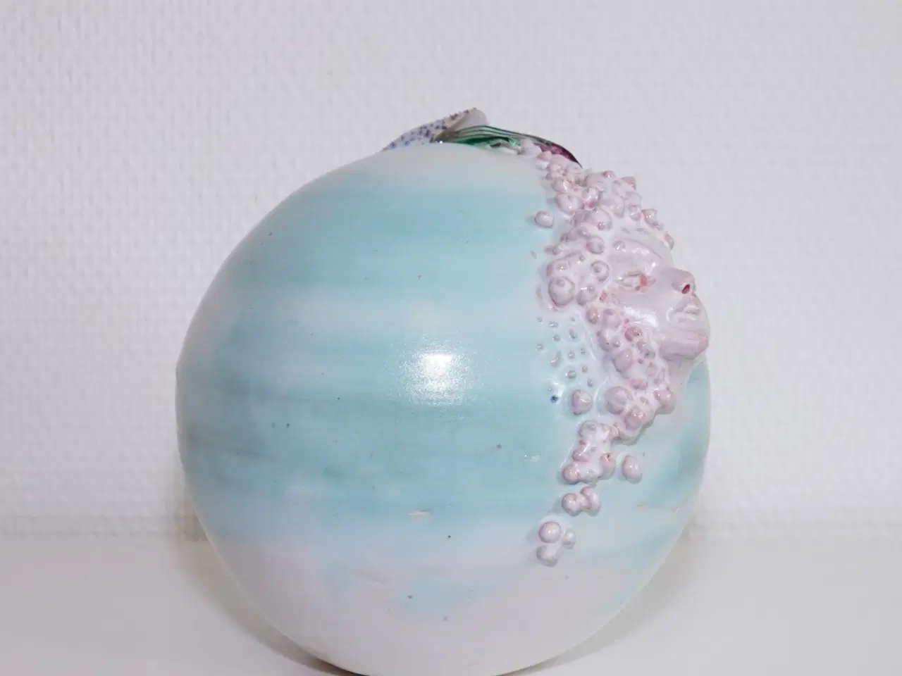 Billede 7 - Skulptur i keramik og glas af kunstner Lasse Frisk
