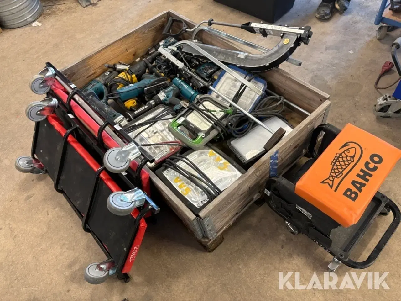 Billede 2 - Assorteret håndværktøj og tilbehør - 1 palle