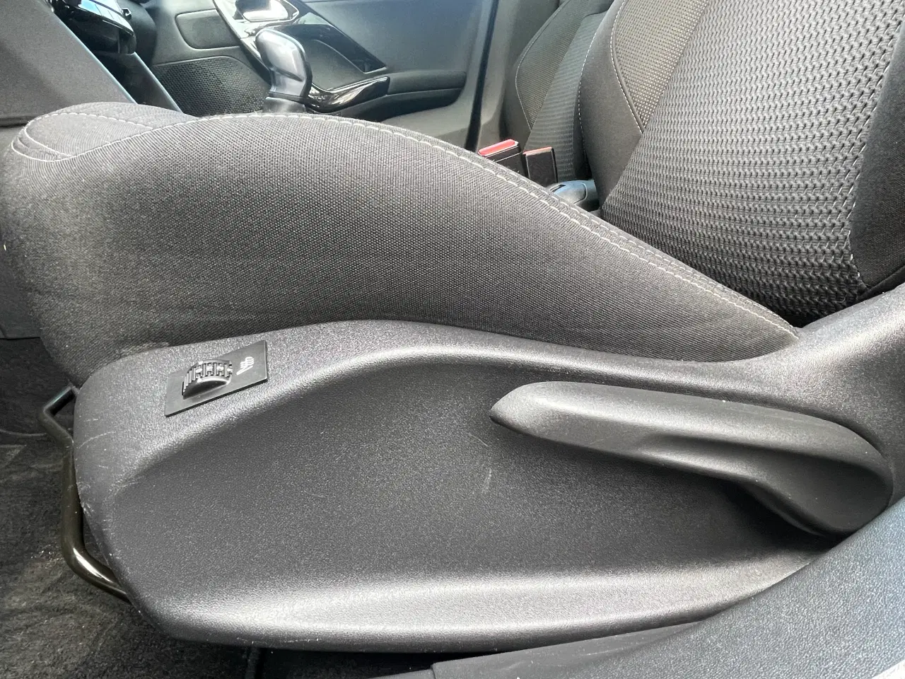 Billede 17 - Peugeot 208 1,6 BlueHDi 100 Selection Sky