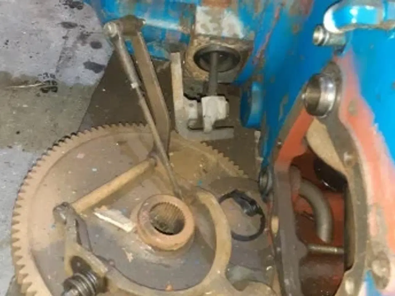 Billede 8 - New Holland 8340 Bagtøj