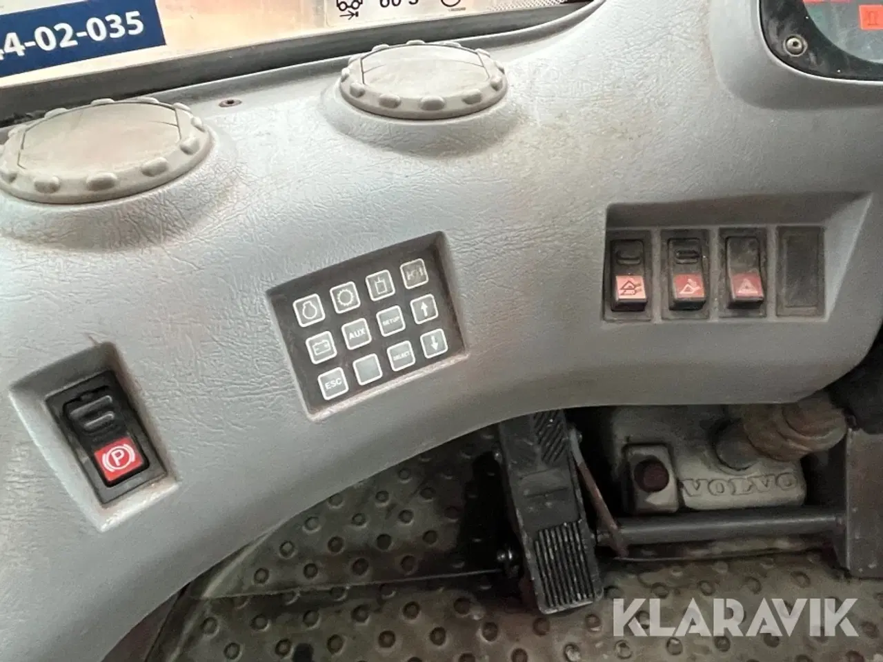 Billede 7 - Gummiged Volvo L330D med skovl