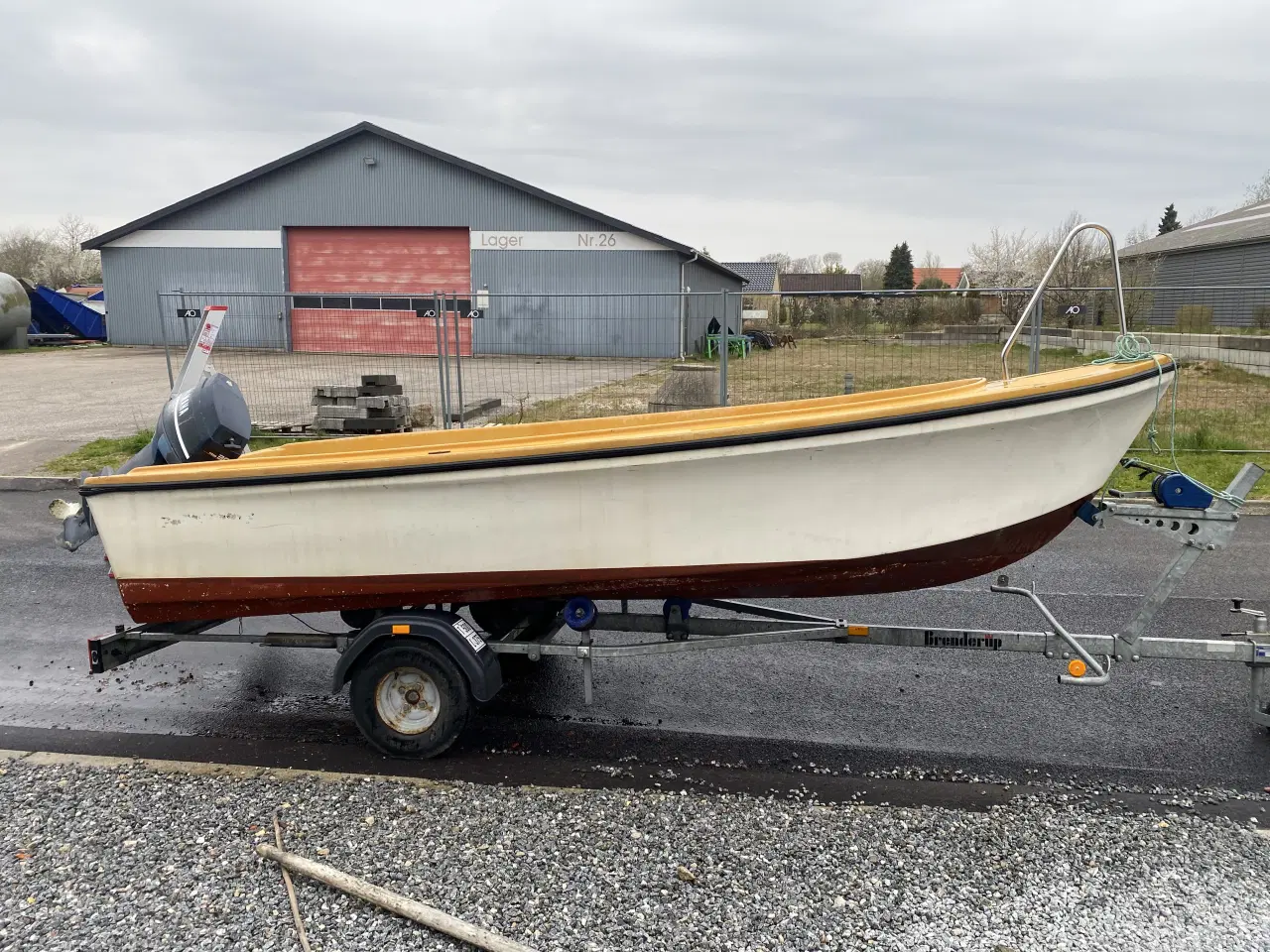 Billede 2 - Kegnæs 470HE med hyttefad.