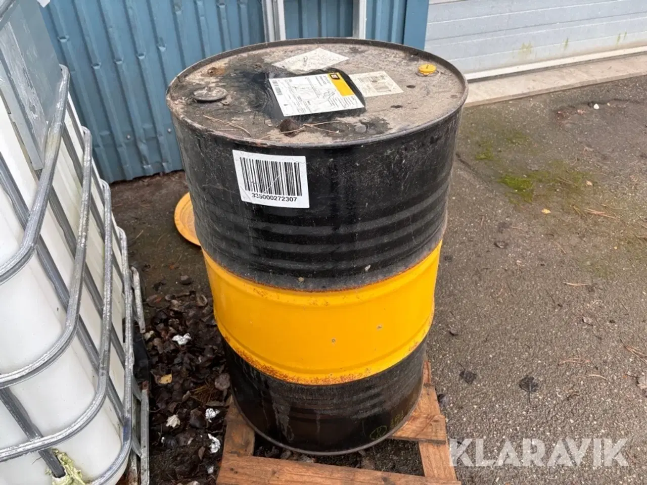 Billede 2 - Hydraulikolie CAT Bio Hydo 208 L