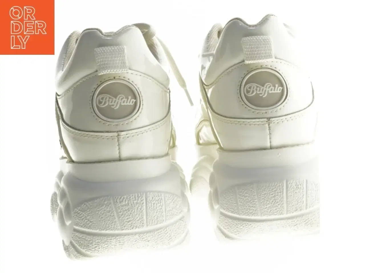 Billede 2 - Buffalo Classic Low sneakers (str. 38)