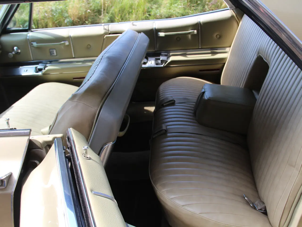 Billede 14 - Cadillac De Ville 4 dørs sedan