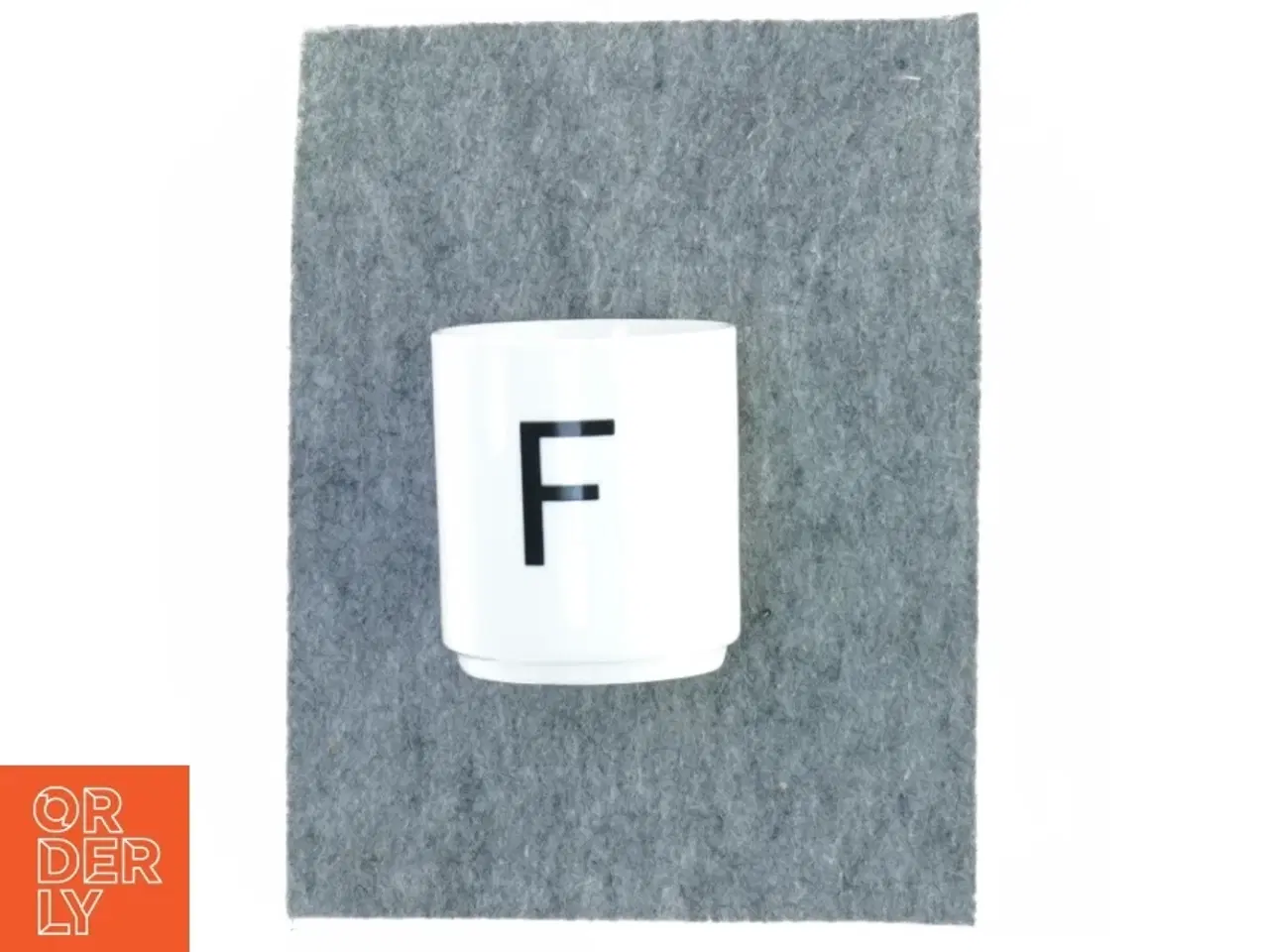 Billede 3 - ny Kop / krus med F bogstav (str. 9 cm)