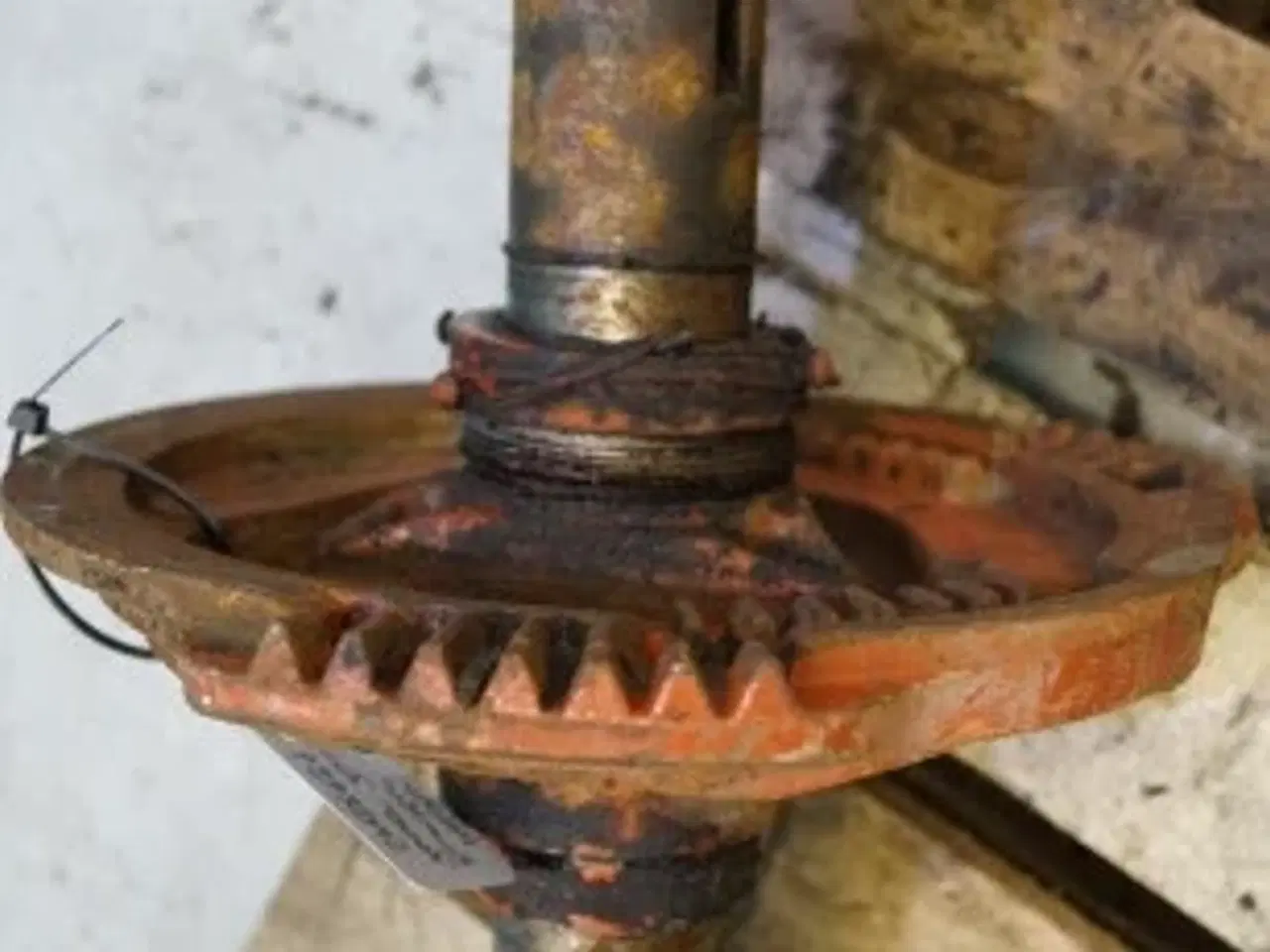 Billede 3 - Hesston 4700 Aksel 700053238