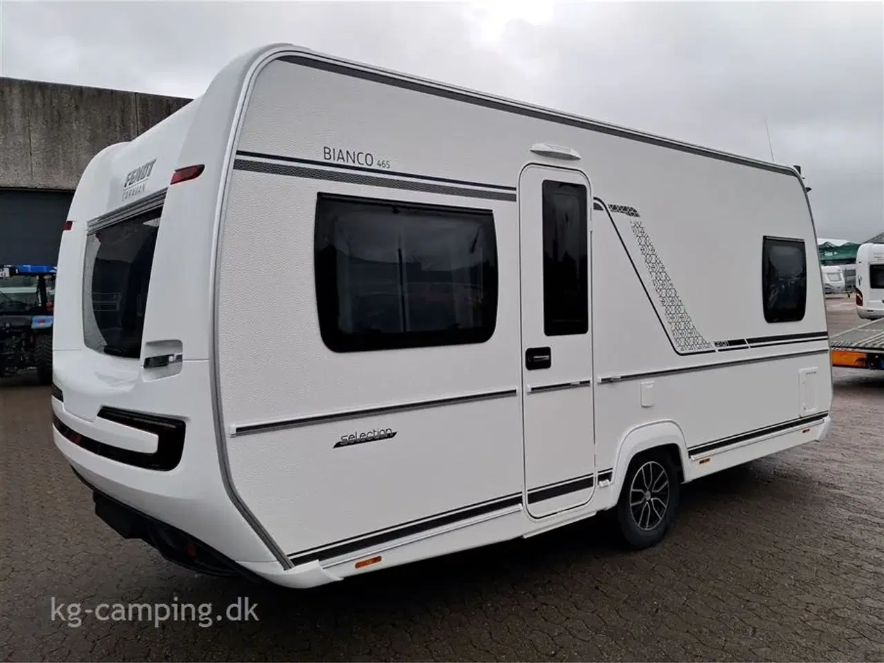 Billede 4 - 2026 - Fendt Bianco Selection 465 SFB Fransk dobbeltseng og Rundsiddegruppe - Kan nedvejes til 1500 kg.