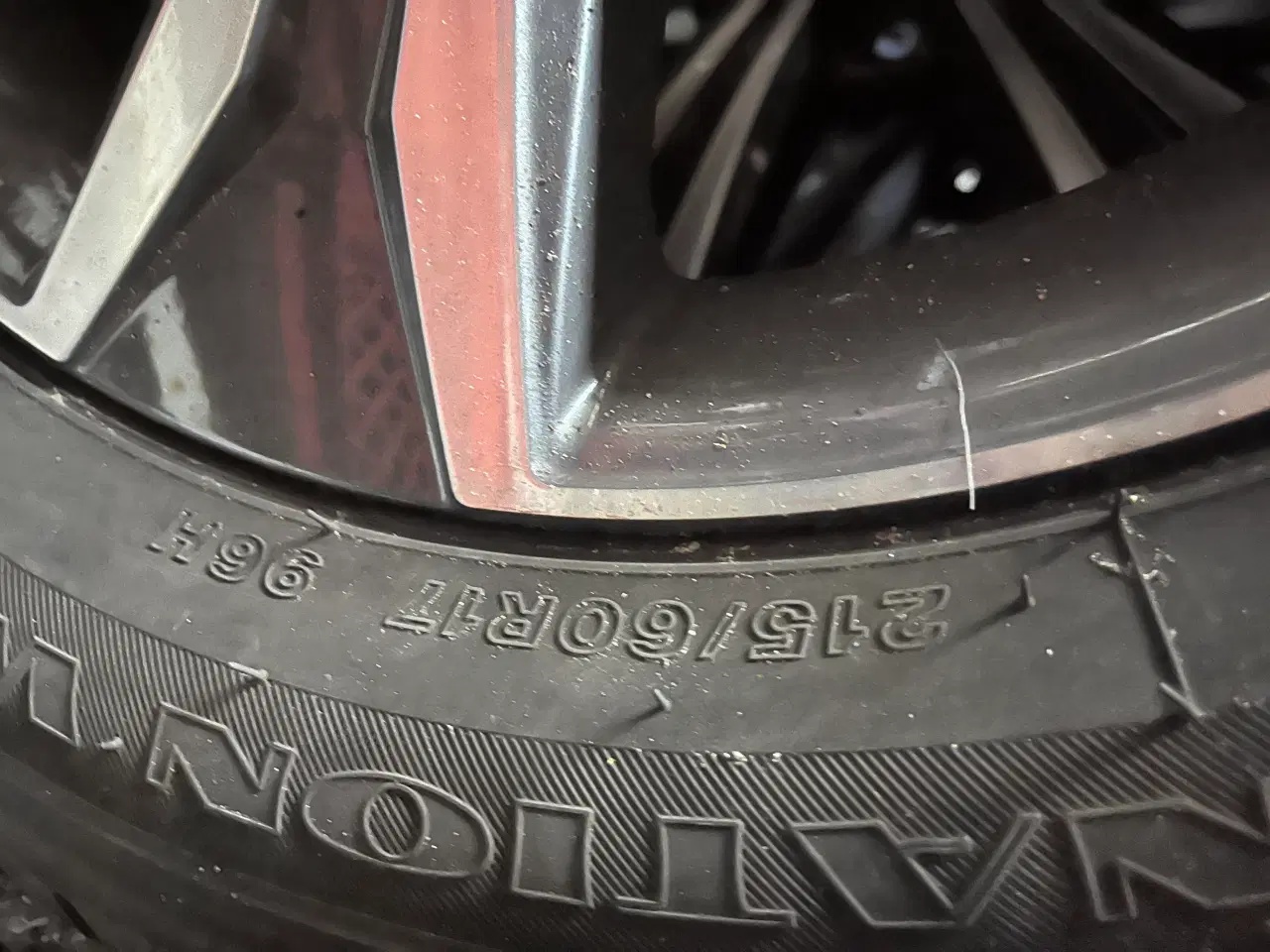 Billede 3 - Alufælge med vinterdæk og tmps ventiler Toyota 
