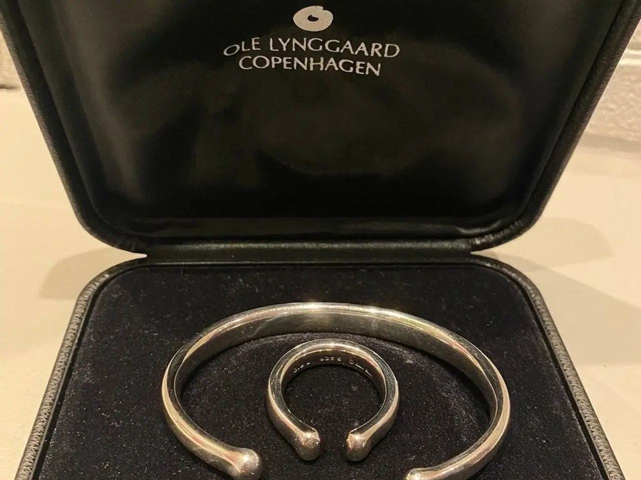 Billede 1 - Nydelig OLE LYNGAARD 