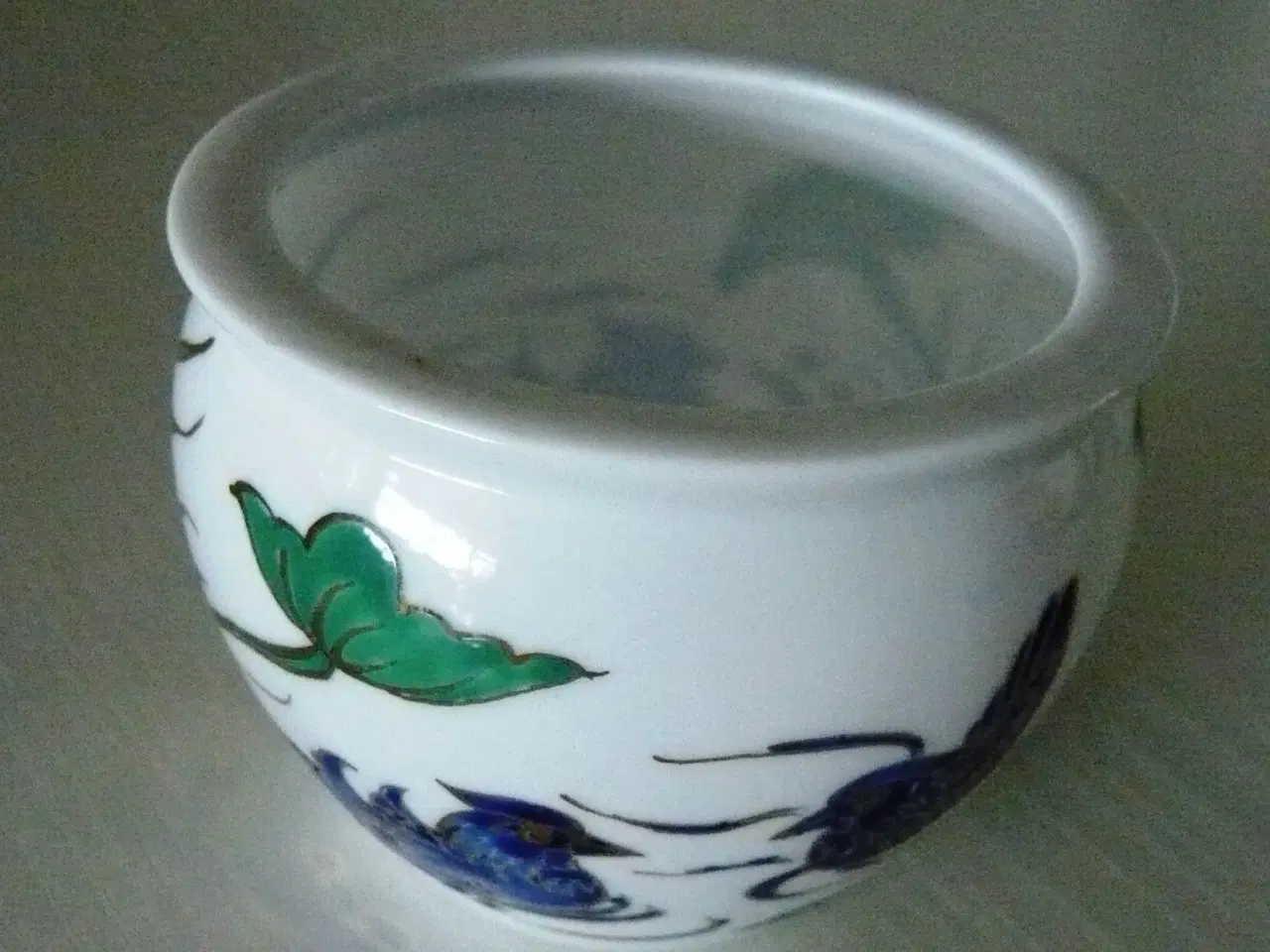 Billede 1 - Smukt håndmalet lille vase