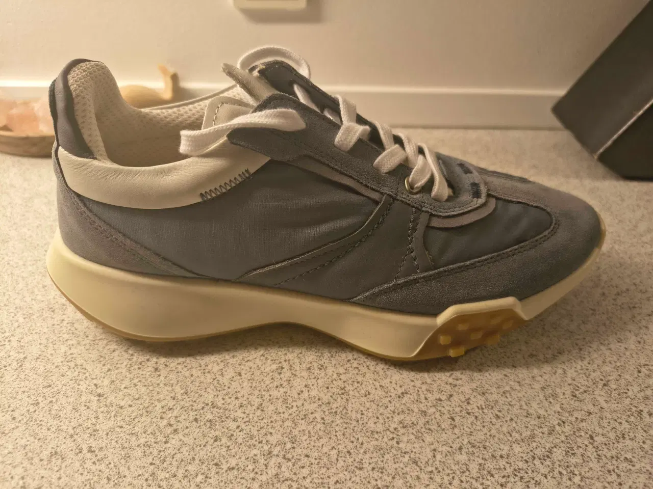 Billede 3 - Ubrugte Ecco sneakers str. 39 