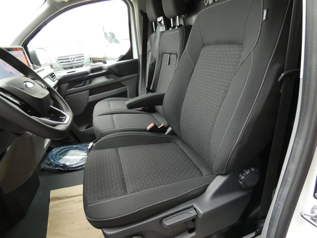 Billede 9 - Ford E-Transit Custom 320 L2H1 EL Trend 136HK Van Aut.