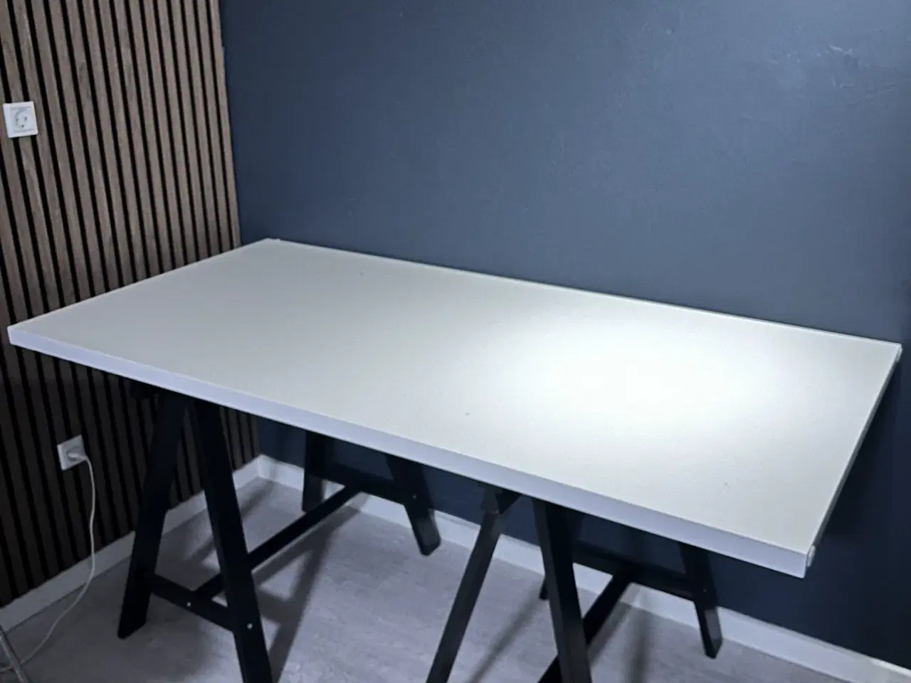 Billede 1 - IKEA skrive bord
