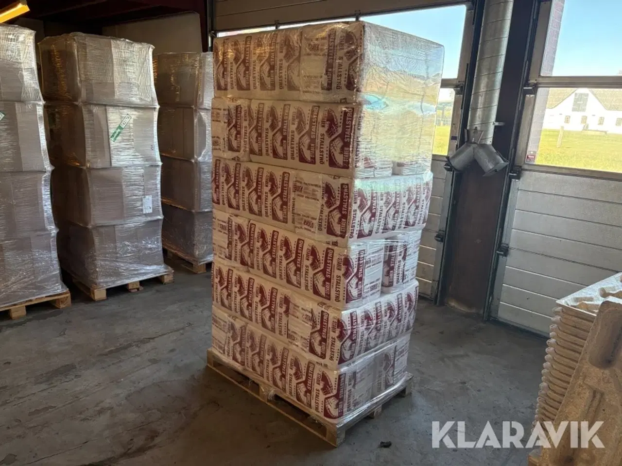 Billede 1 - Staldstrø 18 baller af 22 kg