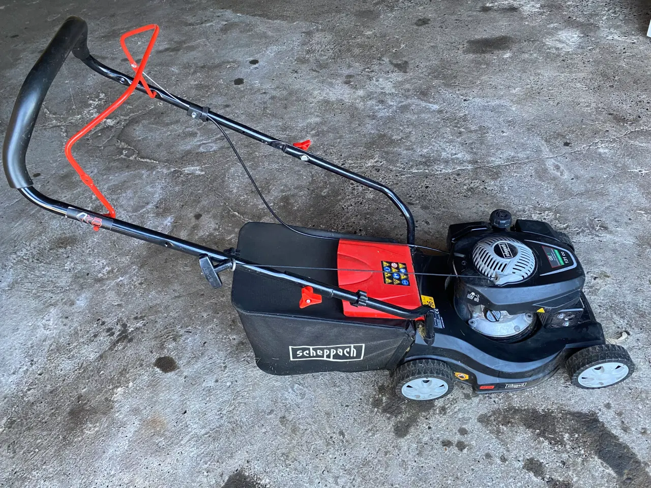 Billede 2 - Lille plæneklipper 