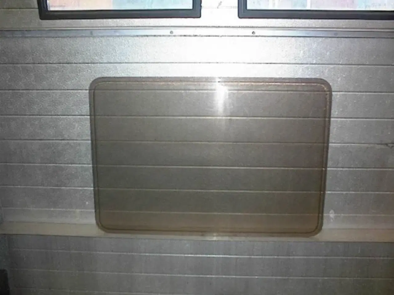 Billede 1 - Rude Fast