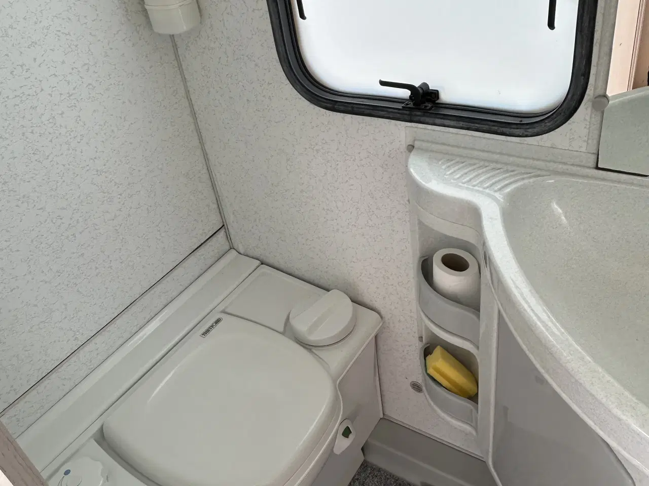 Billede 10 - Campingvogn med mover
