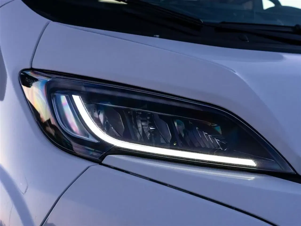 Billede 31 - 2026 - Benimar Mileo 263   Skandinavisk design og komfort året rundt