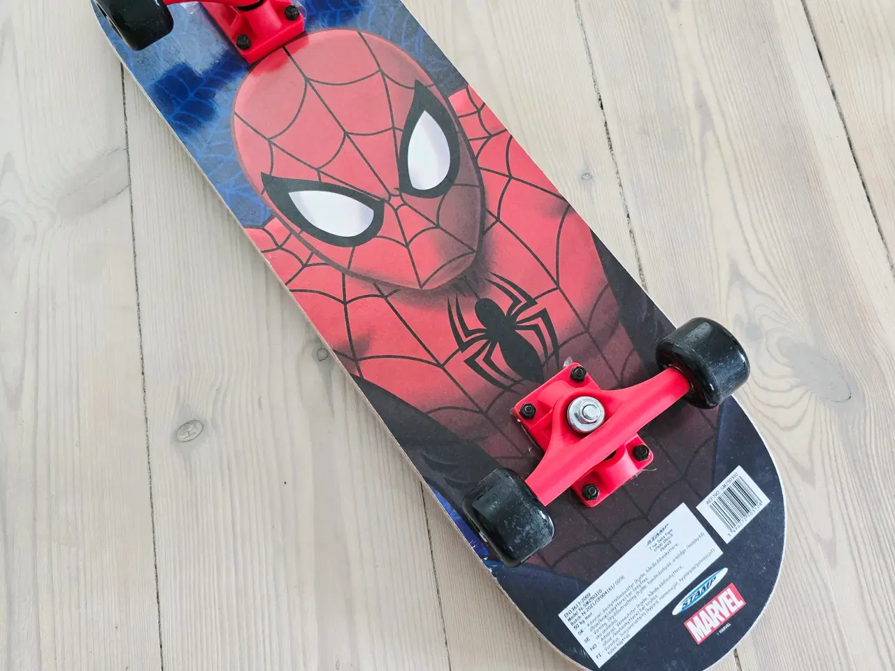Billede 2 - Spiderman skateboard