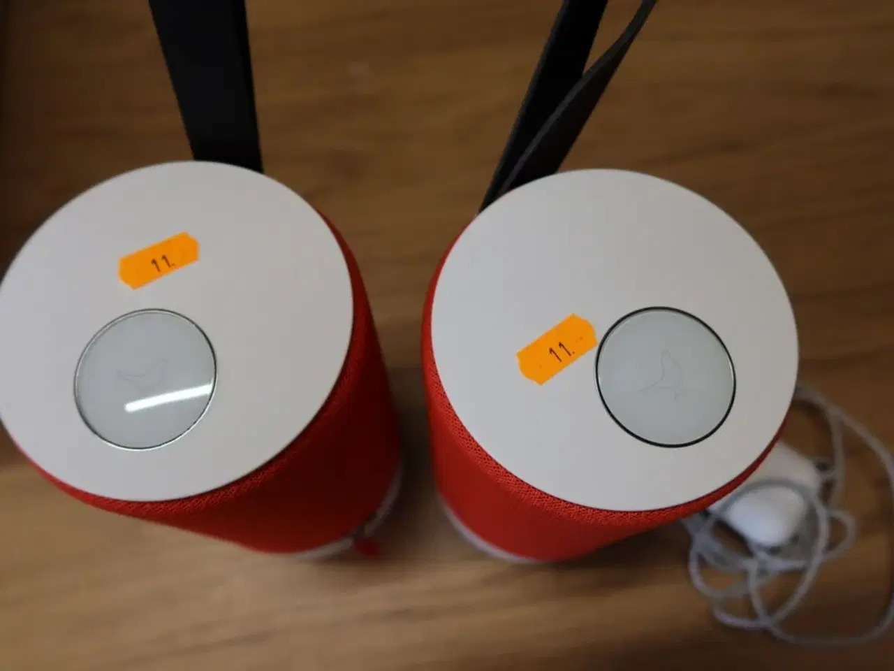 Billede 2 - 2 stk. Bluetooth højtalere LIBRATONE Zipp med 1 stk. lader
