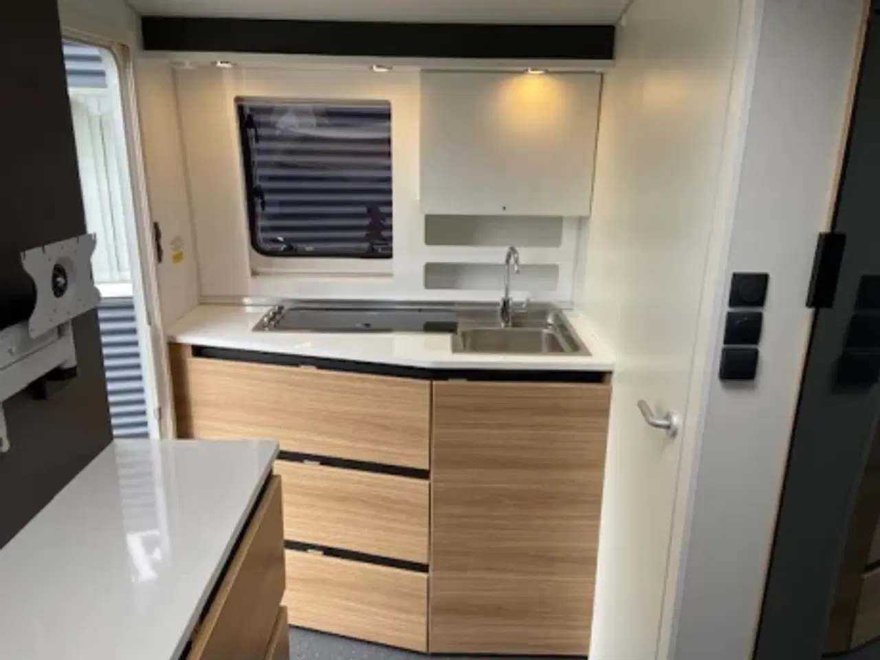 Billede 9 - Adria Action 391 LH