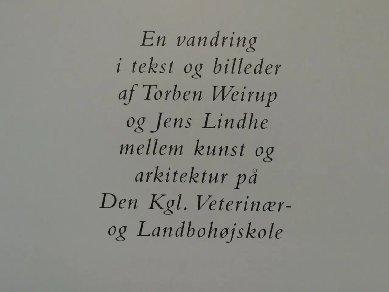 Billede 2 - landet i byen, af torben weirup og jens lindhe, em