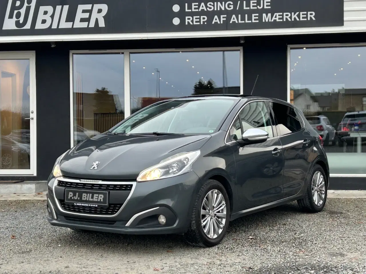 Billede 1 - Peugeot 208 1,6 BlueHDi 100 Allure Sky