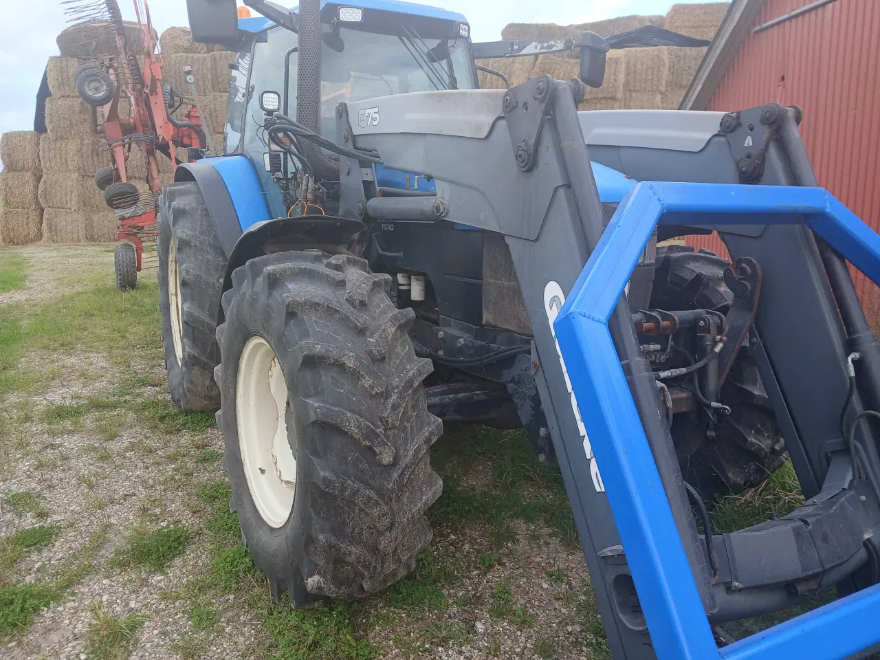 Billede 2 - New holland 8560 med frontlæsser