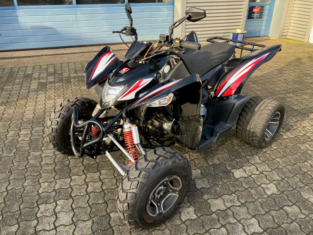 Billede 1 - Aeon Supermoto 400, indreg. som bil