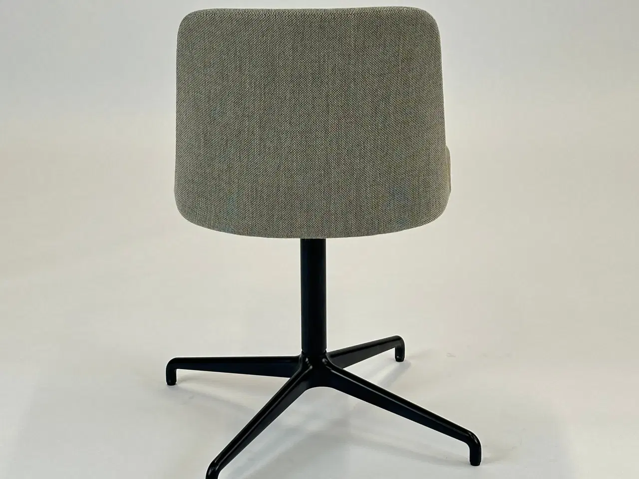 Billede 5 - &tradition | Rely Mødestol (Beige)