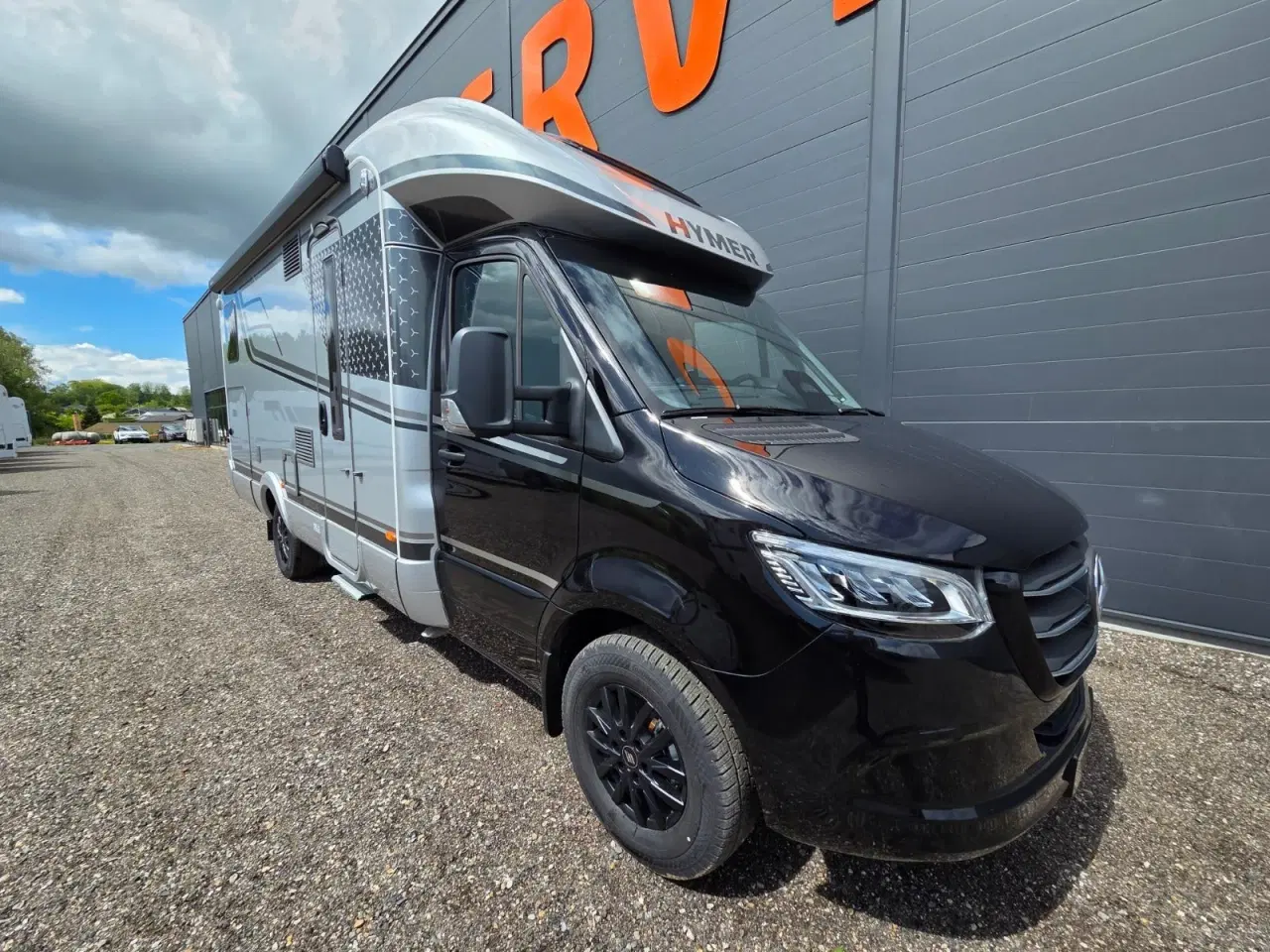 Billede 2 - Hymer B-MC T680 2,0 CDi BlackLine aut.