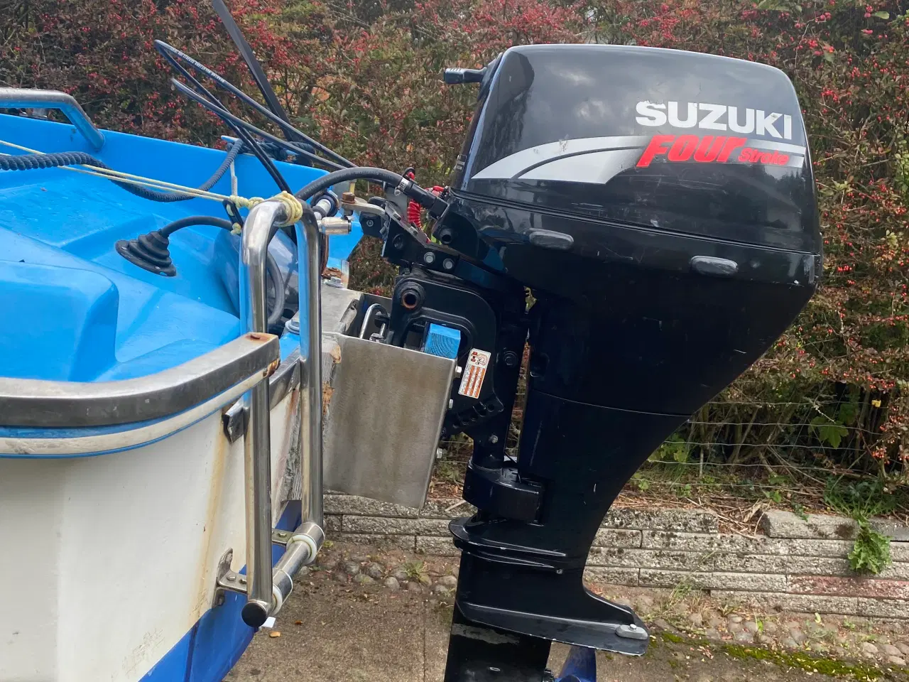 Billede 2 - Båd 15hk 4takt Suzuki & trailer