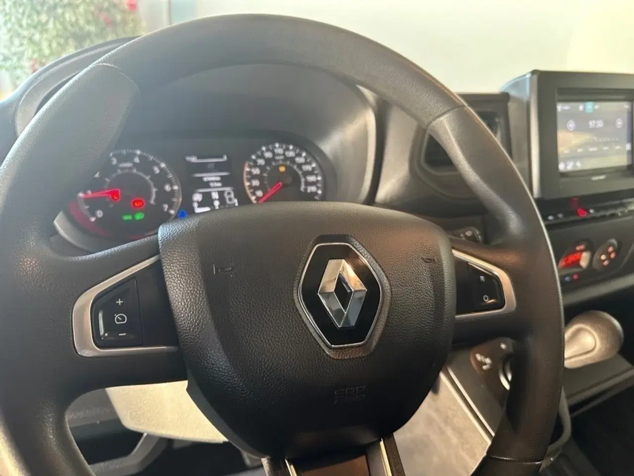 Billede 7 - Renault Master IV T35 2,3 dCi 180 L3 Chassis aut.