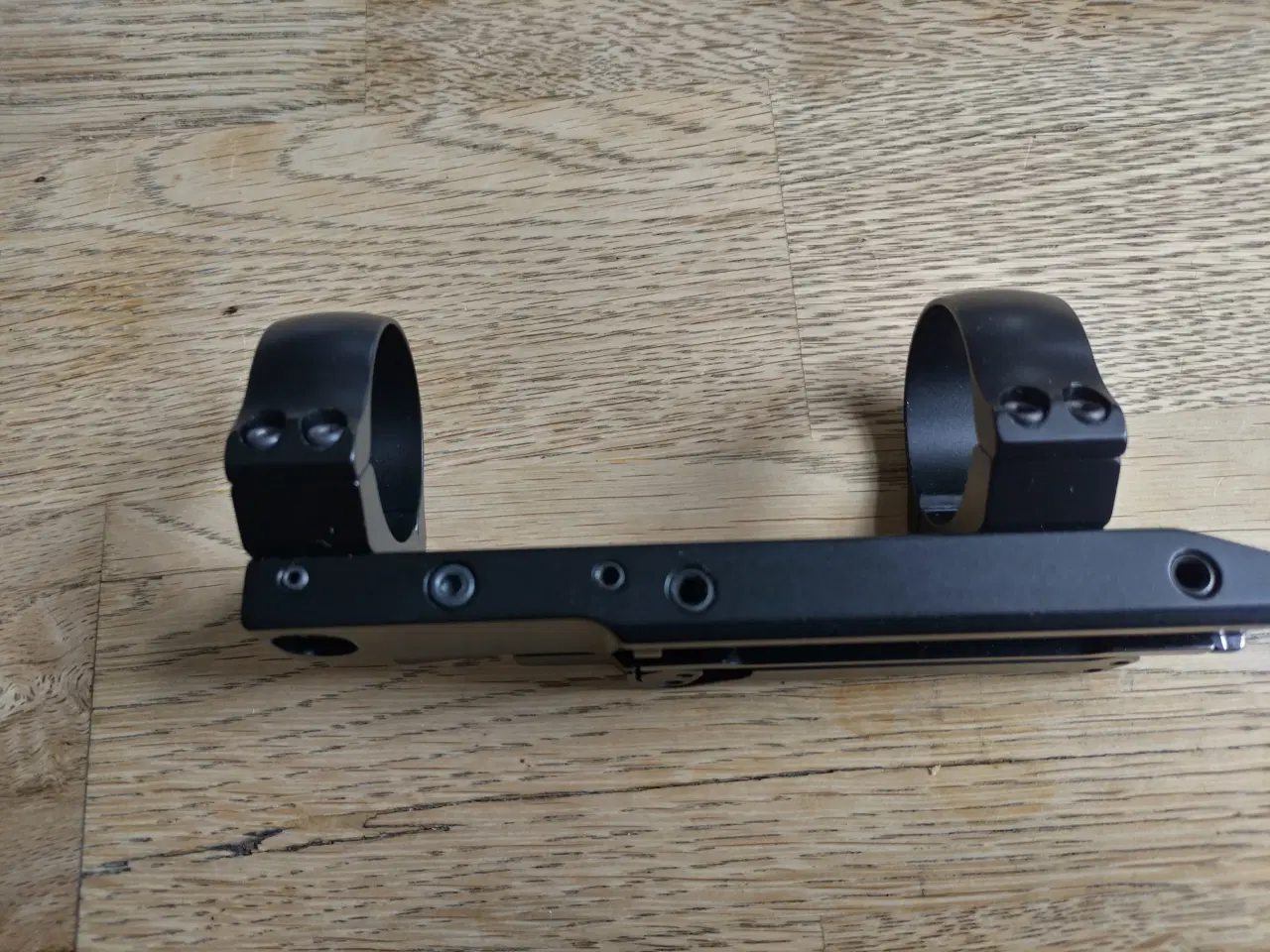 Billede 1 - Recknagel SSK-II Montage (30mm) til 11mm Skinne