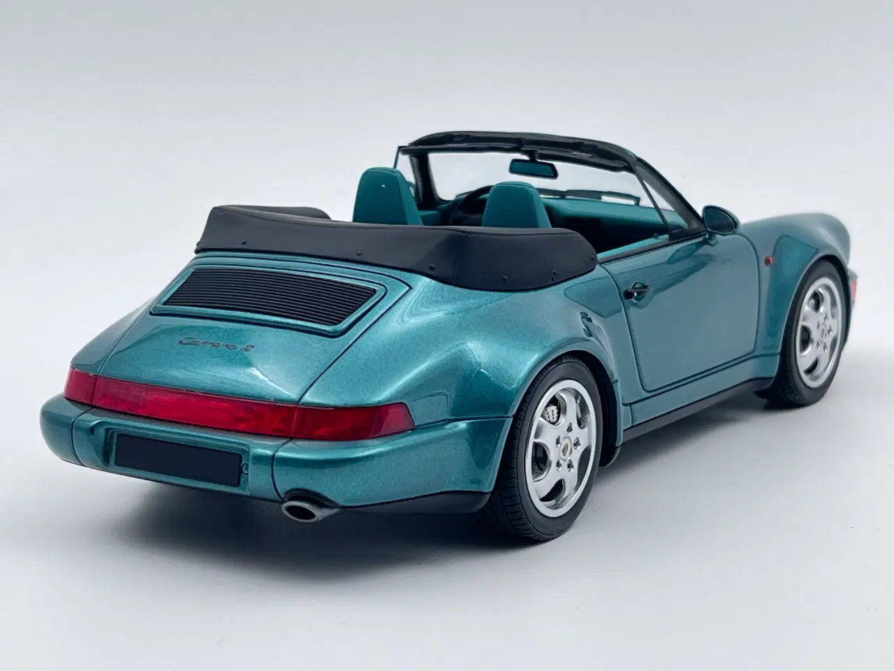 Billede 3 - 1992 Porsche 911 (964) Convertible turbo look 1:18