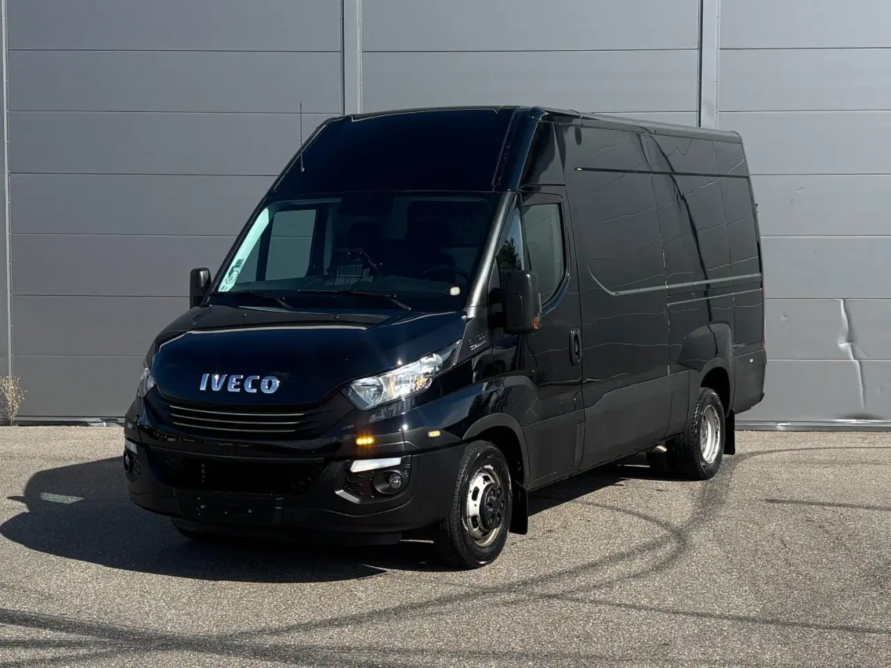Billede 3 - Iveco Daily 3,0 35C18 12m³ Van AG8