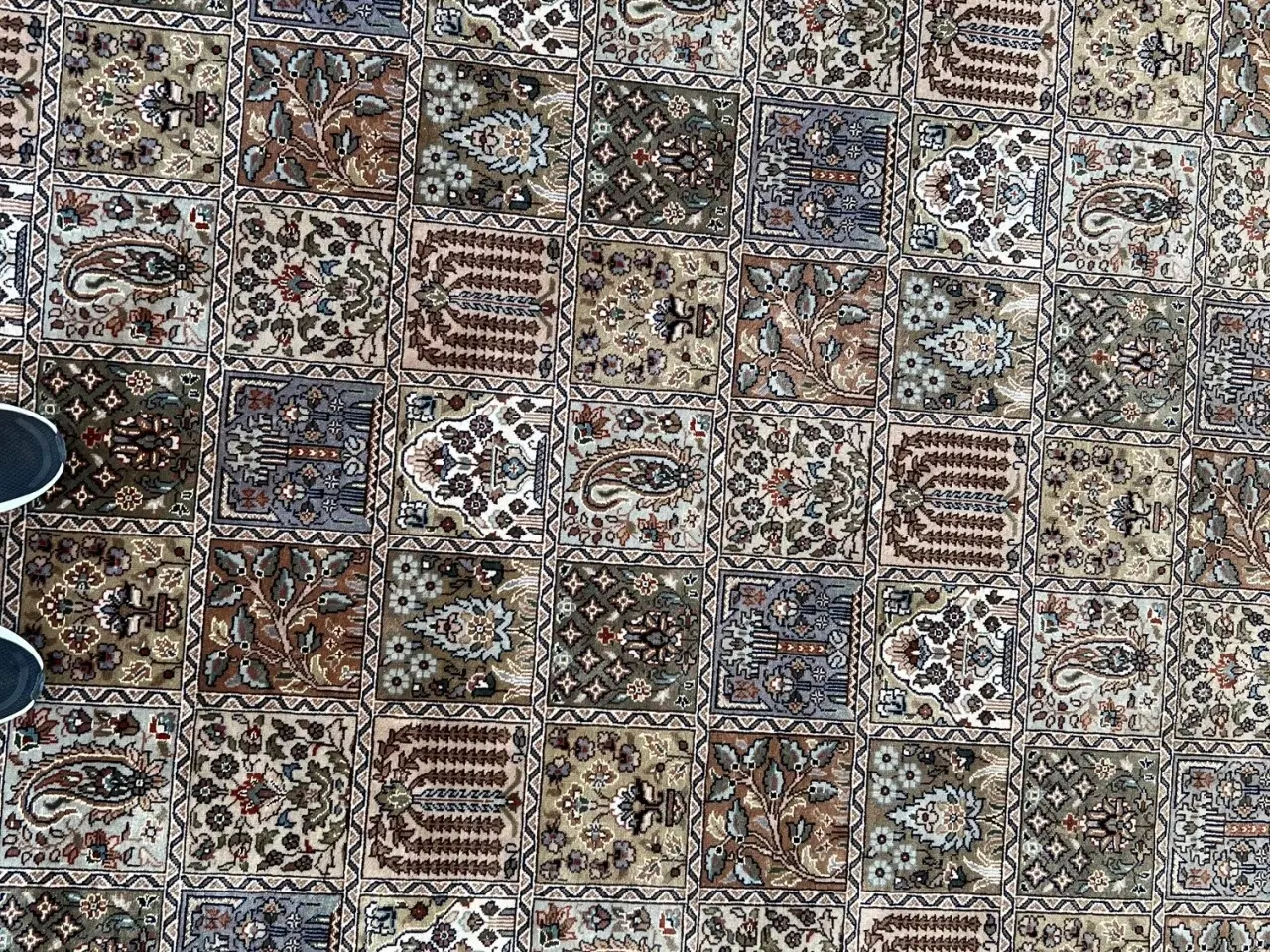 Billede 5 - Ægte tæppe i flotte farver