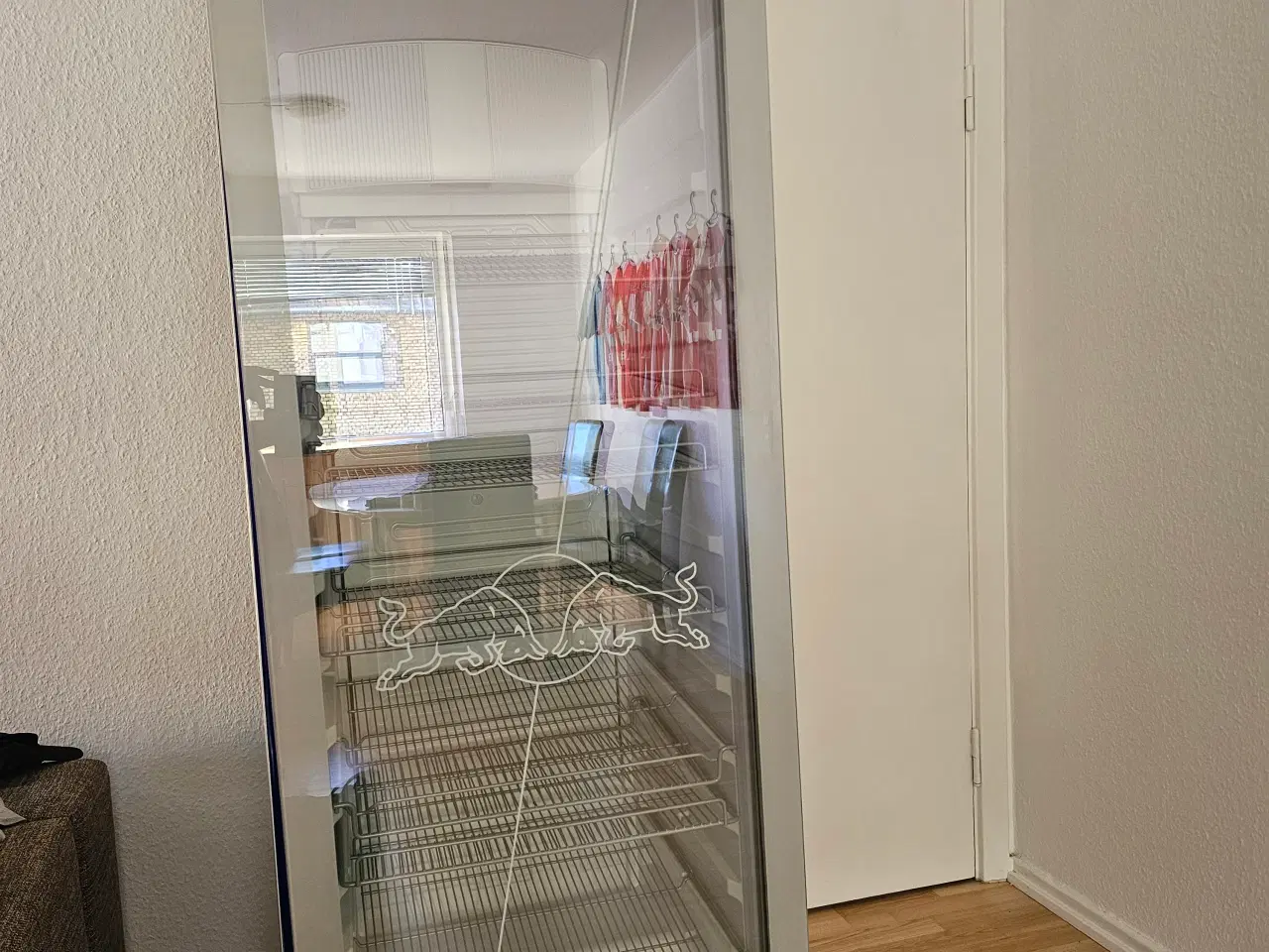 Billede 1 - RED BULL MEGACOOLER – STORT DISPLAYKØLESKAB