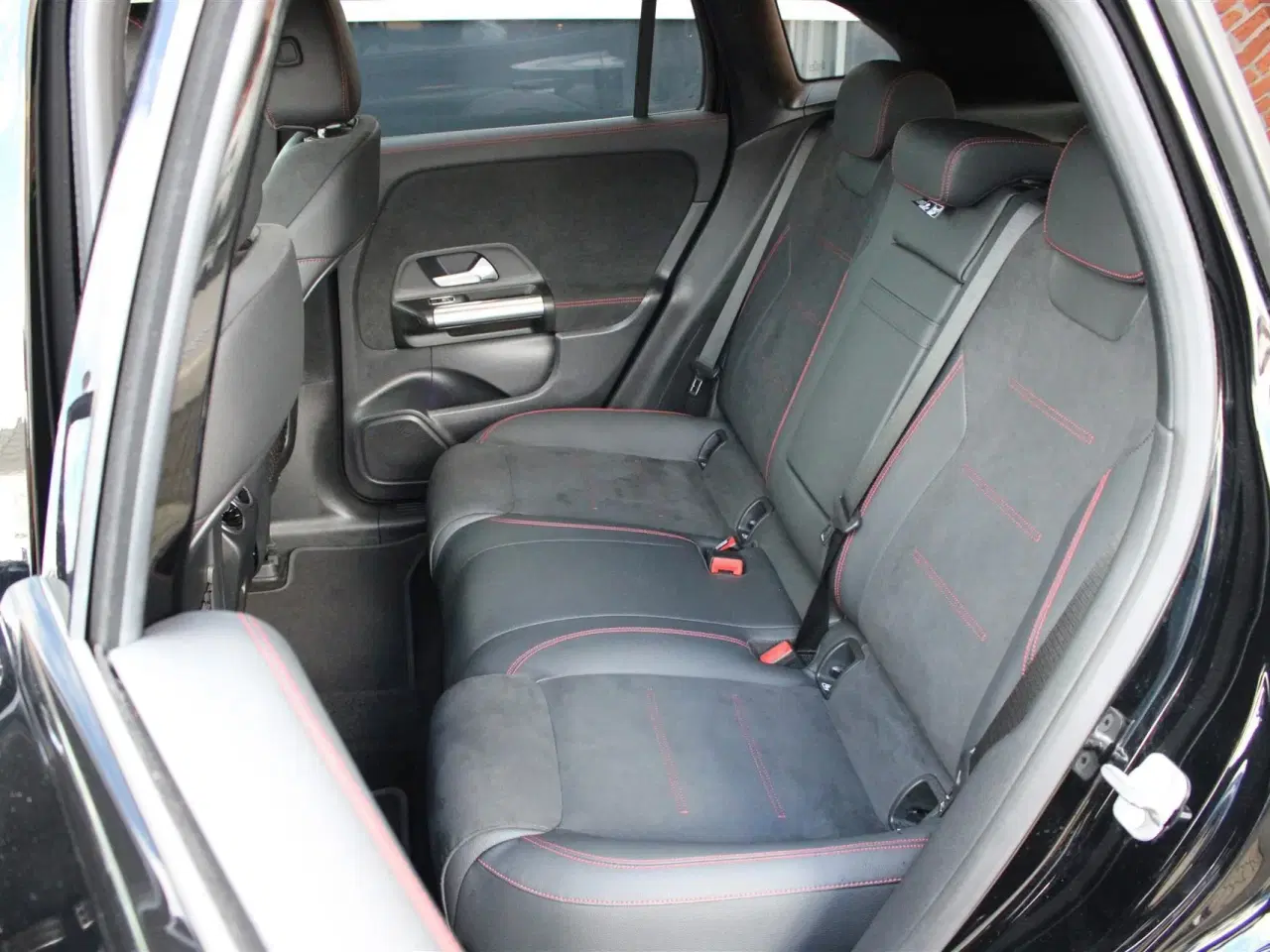 Billede 4 - Mercedes-Benz EQA 350 EL 4Matic 292HK 5d Aut.