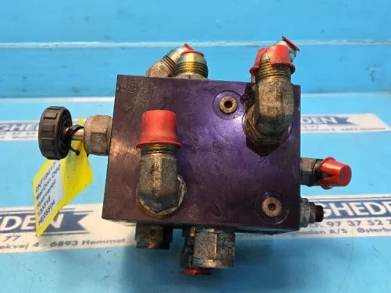 Billede 8 - MacDon D60 Hydraulikventil 133318