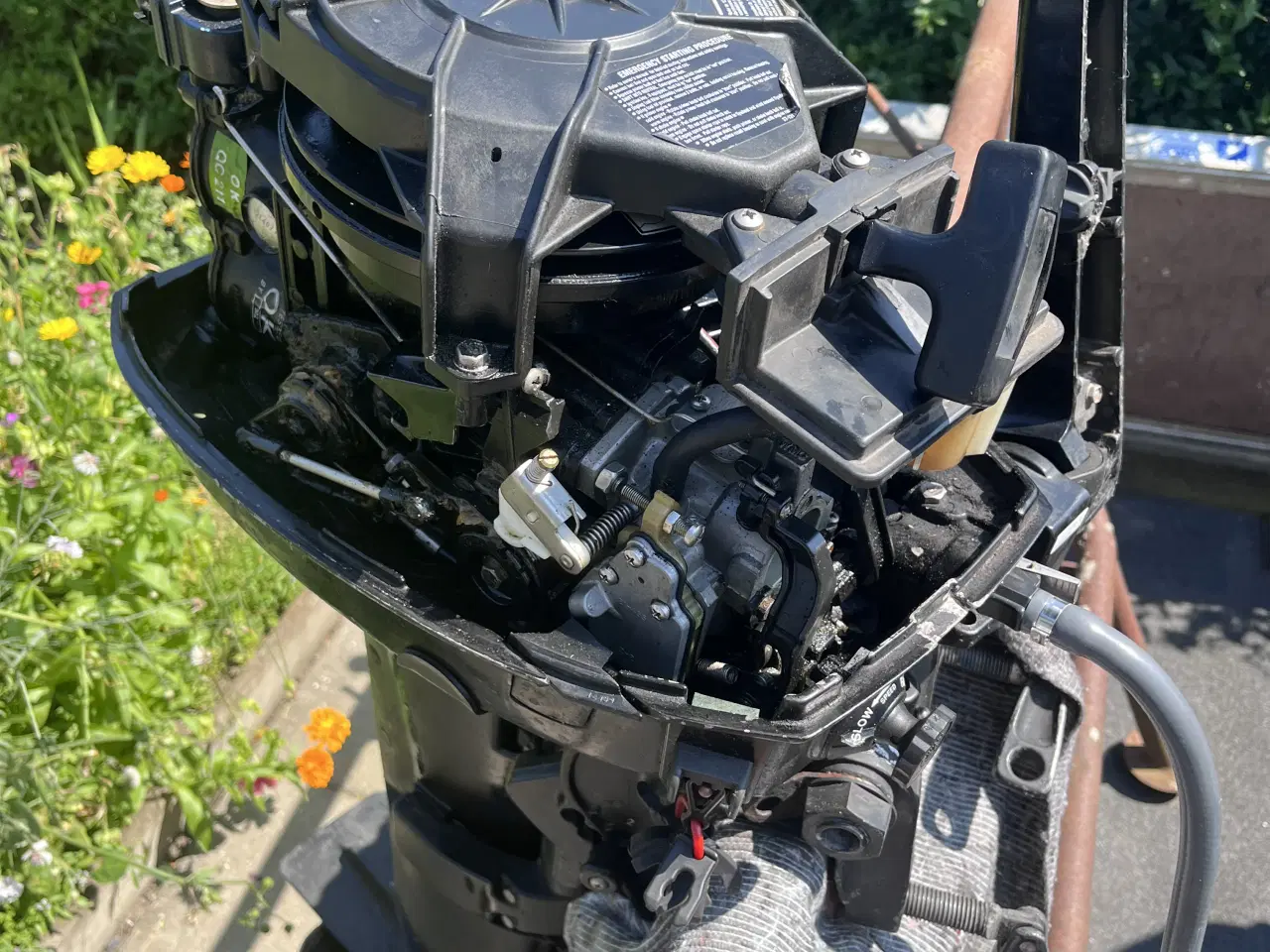 Billede 2 - Mercury 9.9 HK påhængsmotor til båd. Motoren er so